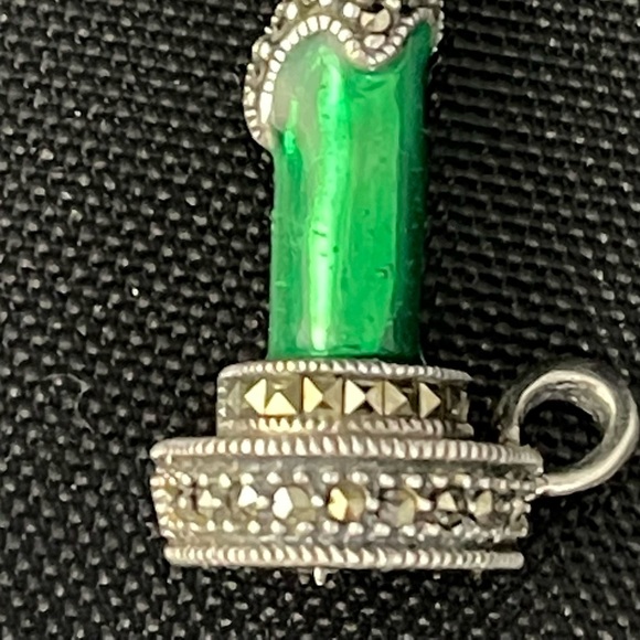 Vintage marked sterling &Hallmark enamel Christmas brooch - Picture 4 of 12